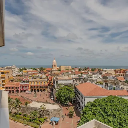 Unbeatable Location -exclusive Views- Clock Tower Apartamento *