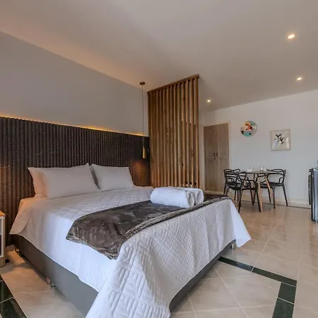 Unbeatable Location -exclusive Views- Clock Tower *